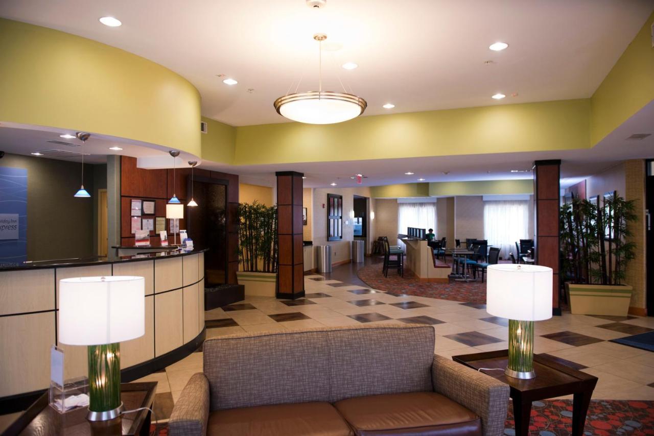 Holiday Inn Express Hotel & Suites Atlanta East - Lithonia By Ihg Kültér fotó